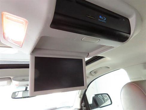 Used 2014 Toyota Sequoia Limited image 33