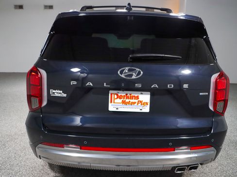 Used 2024 Hyundai Palisade Calligraphy image 8