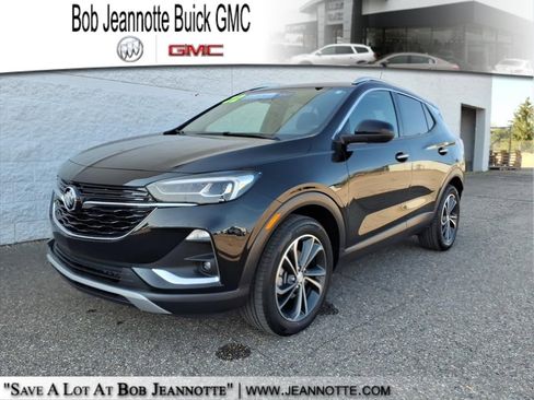 Certified 2022 Buick Encore GX Essence image 1