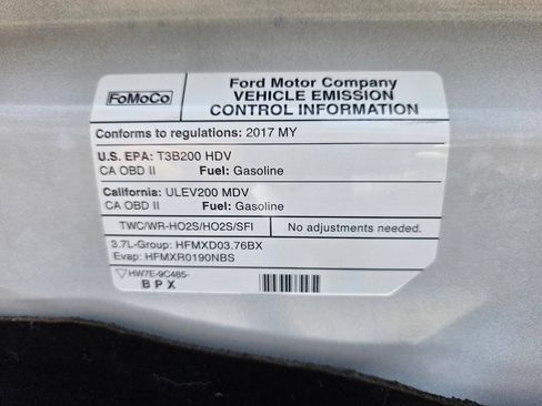 Used 2017 Ford Transit 150 130 Low Roof RWD image 24
