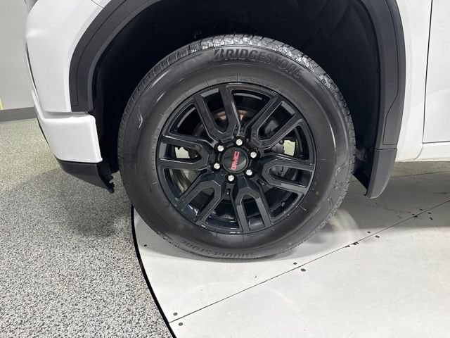 Used 2024 GMC Sierra 1500 Elevation AWD/4WD image 6