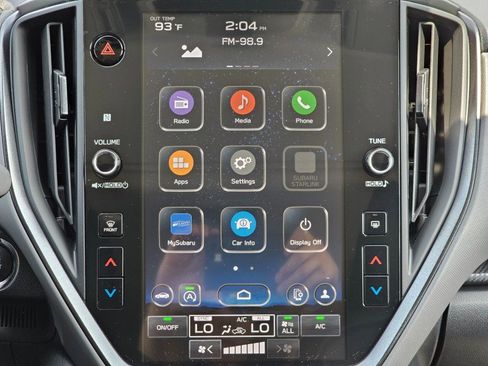 New 2025 Subaru Crosstrek 2.5i Limited w/ Popular Package #3A image 9