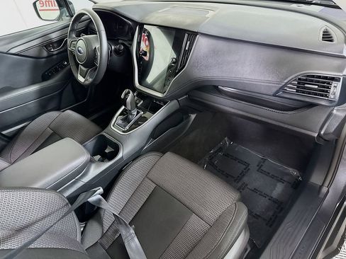 Certified 2025 Subaru Outback Premium w/ Popular Package #1 AWD/4WD image 32
