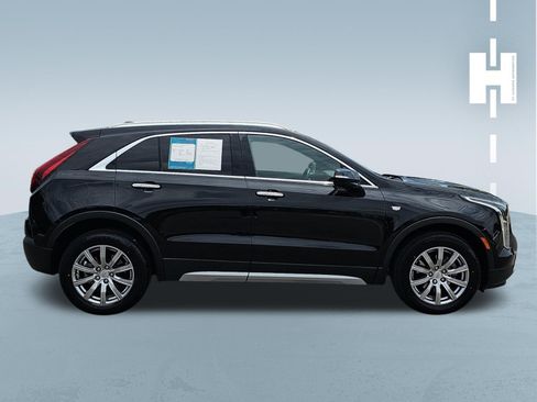 Used 2023 Cadillac XT4 Premium Luxury FWD image 3
