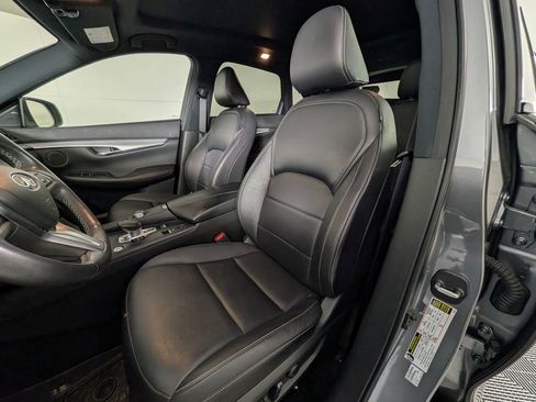 Used 2020 INFINITI QX50 Essential w/ Edition 30 Package image 4
