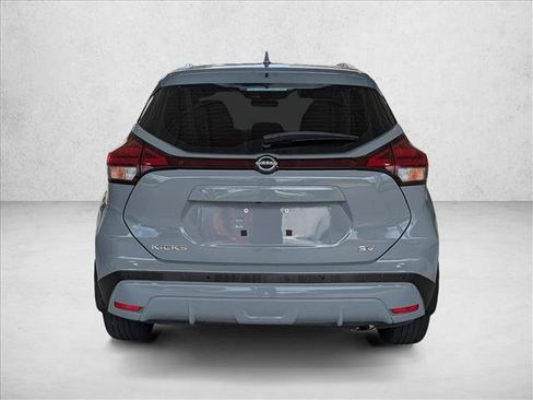 Used 2023 Nissan Kicks SV FWD image 7