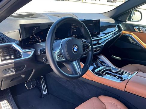 Used 2026 BMW X6 xDrive40i image 18