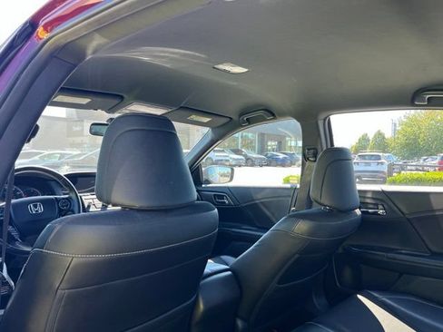 Used 2016 Honda Accord Sport image 14