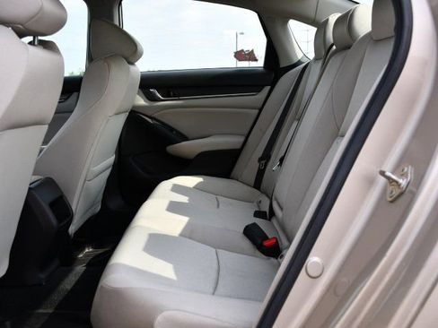 Used 2019 Honda Accord LX image 21