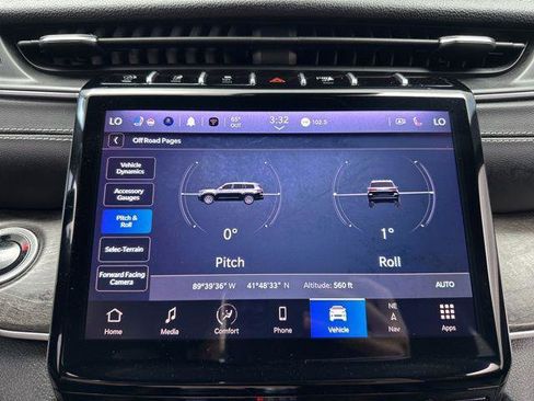 Certified 2024 Jeep Grand Cherokee L Limited w/ Luxury Tech Group II AWD/4WD image 45