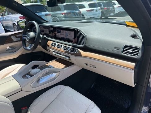 Certified 2024 Mercedes-Benz GLS 450 4MATIC image 42