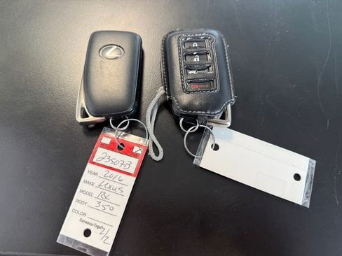 Used 2016 Lexus RX 350 AWD w/ Premium Package image 35