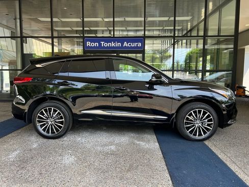New 2026 Acura RDX SH-AWD w/ Advance Package image 8