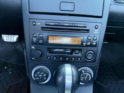 Used 2004 Nissan 350Z Touring RWD image 34