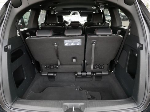 Used 2023 Honda Odyssey Sport image 18