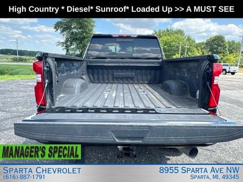 Used 2024 Chevrolet Silverado 2500 High Country AWD/4WD image 32