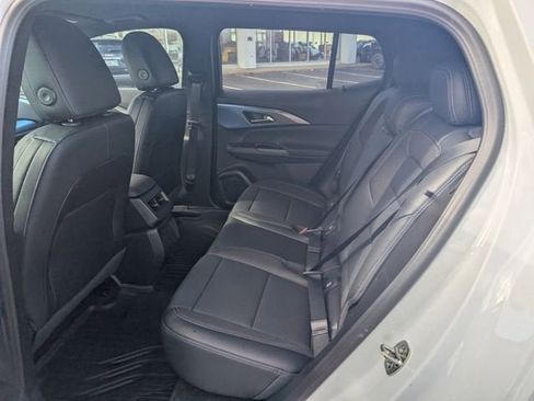 Used 2026 Chevrolet Equinox EV LT image 9