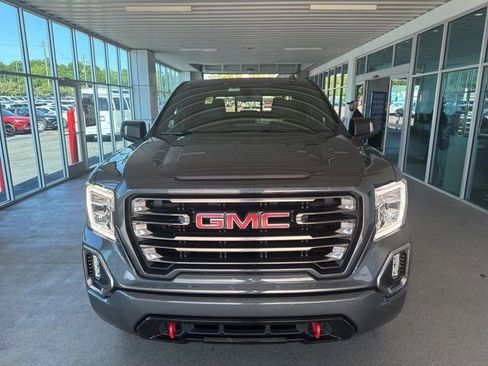 Used 2021 GMC Sierra 1500 AT4 w/ AT4 Preferred Package AWD/4WD image 2
