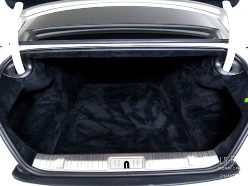 Used 2019 Rolls-Royce Wraith image 21