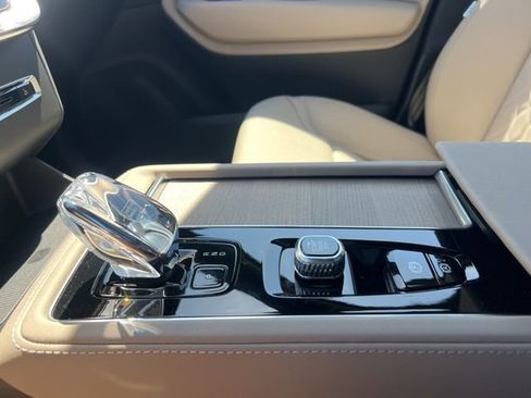 New 2026 Volvo XC90 B5 Core w/ Protection Package AWD/4WD image 35