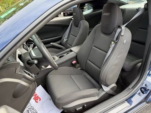 Used 2010 Chevrolet Camaro SS w/ RS Package image 12