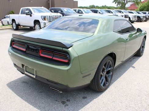 Used 2021 Dodge Challenger SXT w/ Blacktop Package RWD image 5