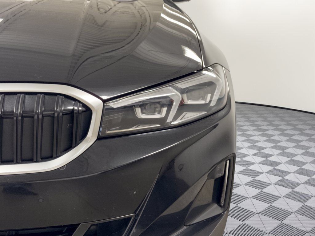 Certified 2026 BMW 330i Sedan RWD image 12