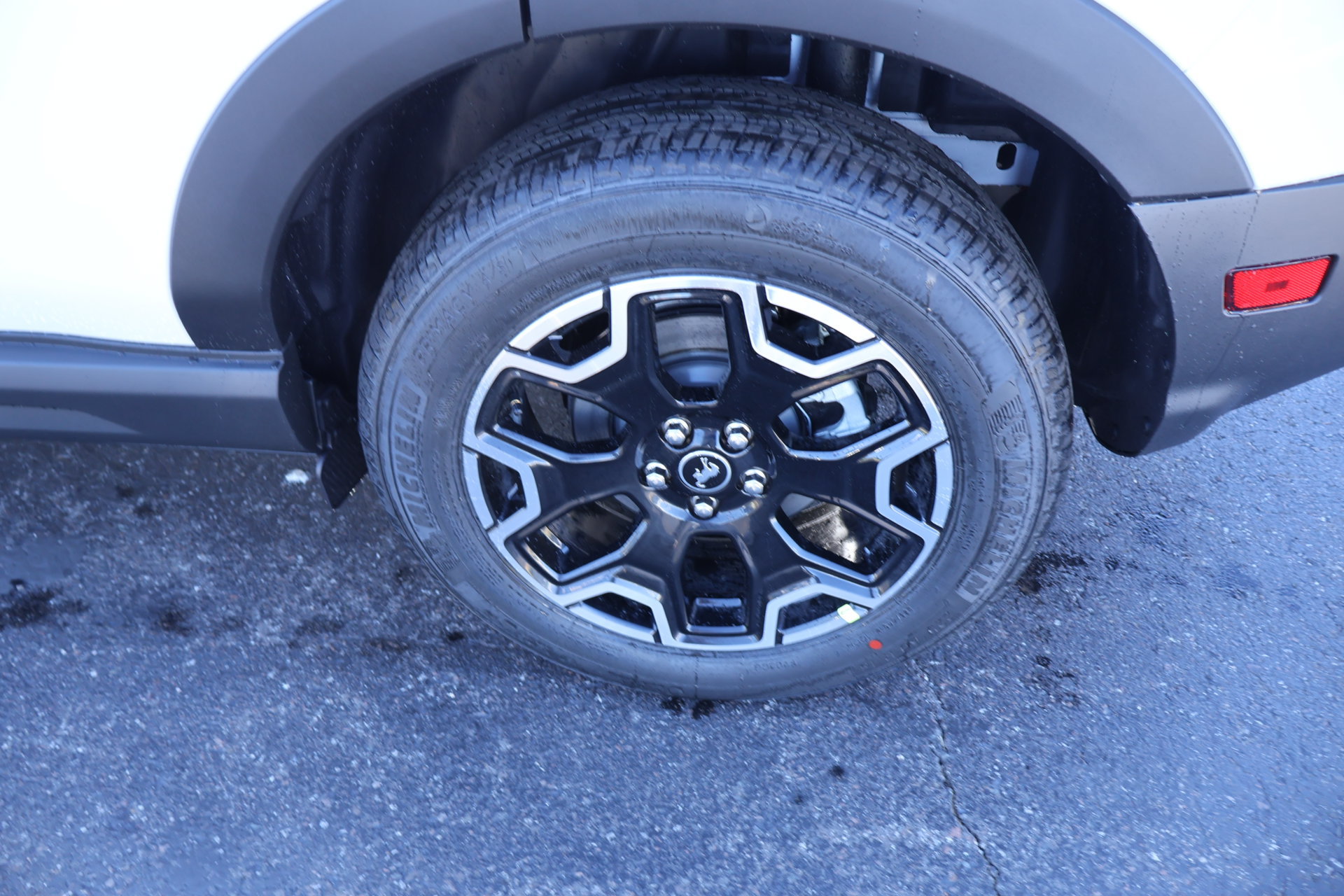 New 2026 Ford Bronco Sport Outer Banks AWD/4WD image 18