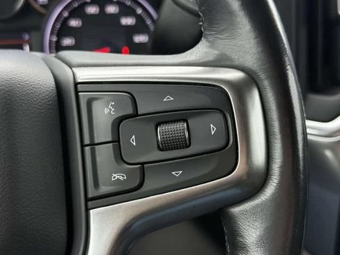 Used 2019 Chevrolet Silverado 1500 LT Trail Boss w/ Convenience Package AWD/4WD image 22