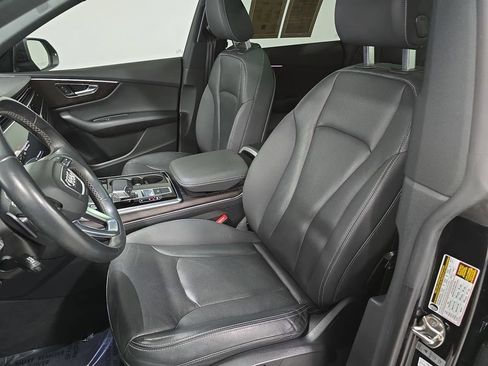 Used 2021 Audi Q8 Premium Plus w/ Premium Plus Package AWD/4WD image 5
