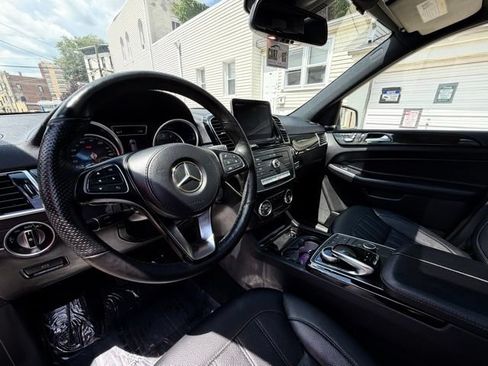Used 2018 Mercedes-Benz GLS 450 4MATIC image 16
