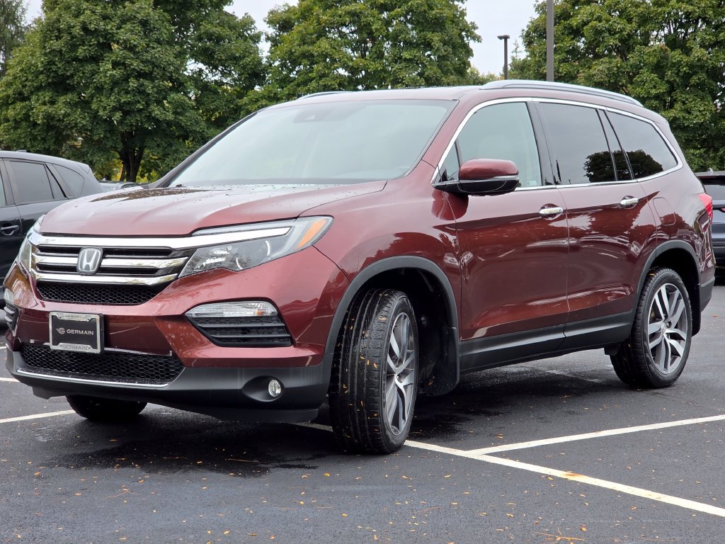 Certified 2018 Honda Pilot Touring image 24