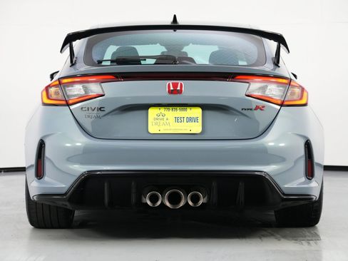 Used 2025 Honda Civic Type R image 11