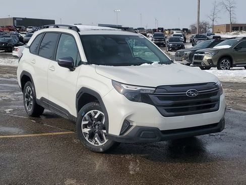 Used 2026 Subaru Forester Premium image 1