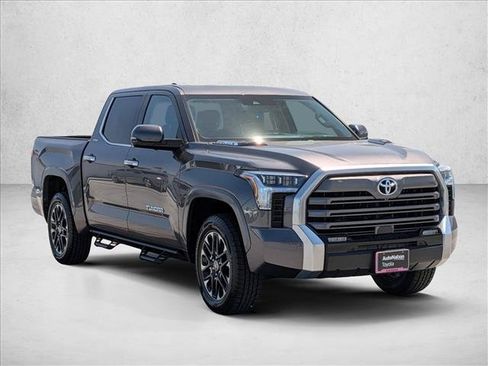 Used 2024 Toyota Tundra Limited AWD/4WD image 3