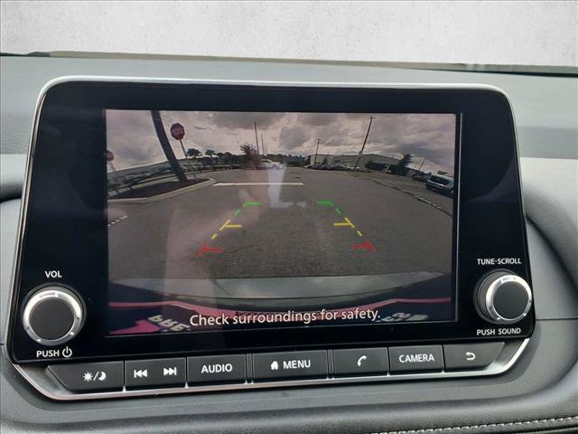 Used 2026 Nissan Rogue SV AWD/4WD image 14