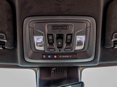 Used 2026 GMC Sierra 3500 Denali Ultimate AWD/4WD image 24
