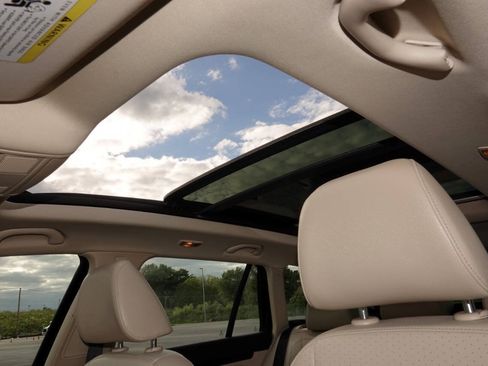 Used 2012 Volkswagen Jetta TDI FWD image 7