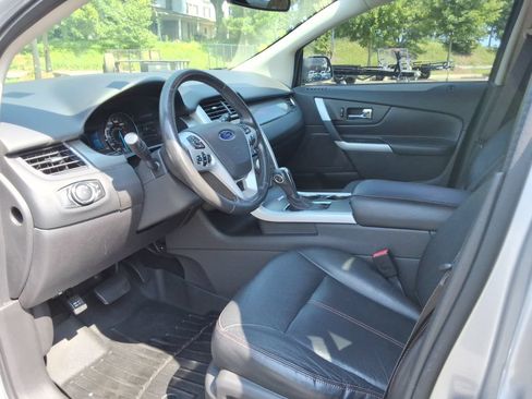 Used 2014 Ford Edge SEL w/ Equipment Group 205A FWD image 22