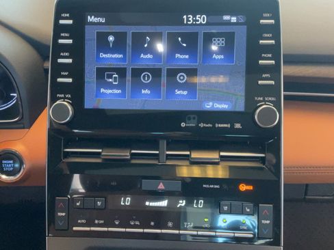 Certified 2022 Toyota Avalon Limited w/ Advanced Safety Package FWD image 37