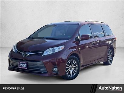 Used 2018 Toyota Sienna XLE