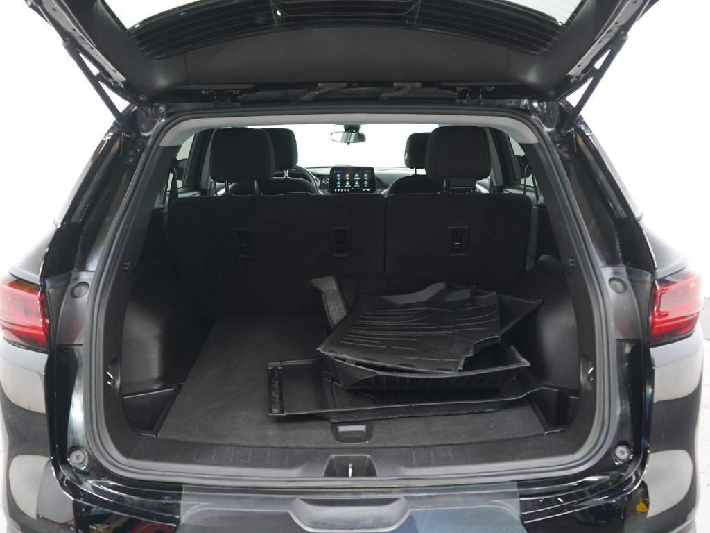 Used 2023 Chevrolet Blazer LT AWD/4WD image 16