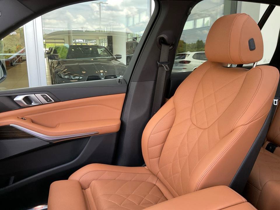 Used 2024 BMW X5 sDrive40i w/ Premium Package RWD image 28