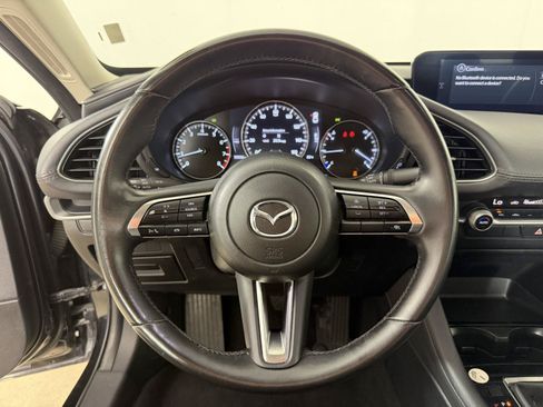 Used 2024 MAZDA MAZDA3 s FWD image 4