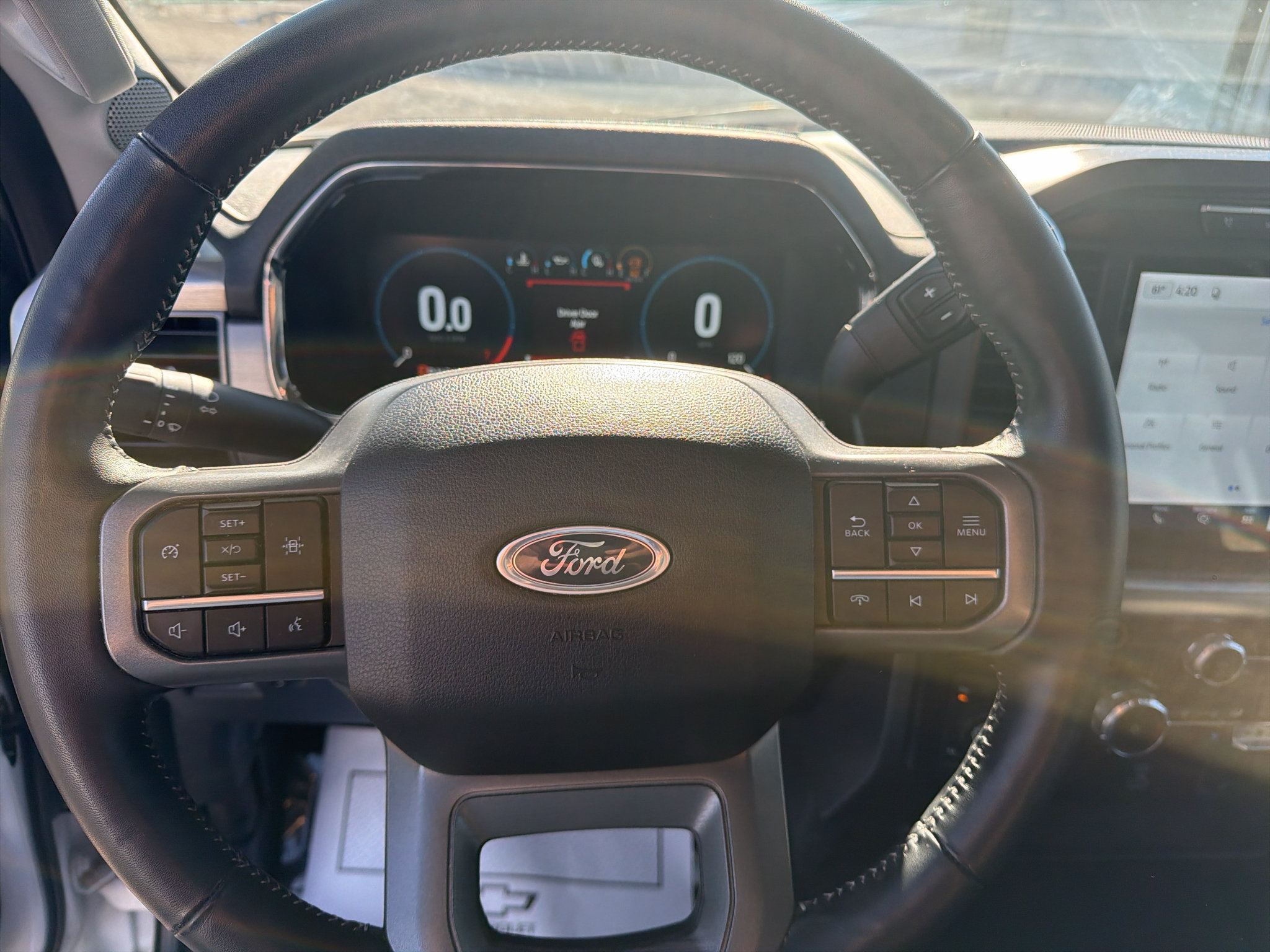 Used 2022 Ford F150 Lariat w/ Equipment Group 501A Mid AWD/4WD image 14