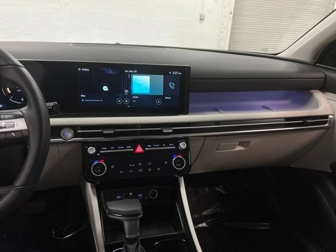 Used 2025 Hyundai Tucson SEL FWD image 19