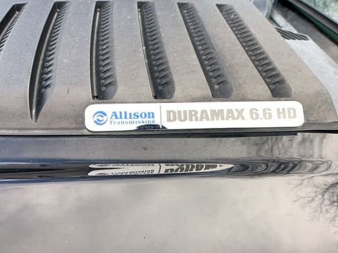 Used 2013 GMC Sierra 2500 Denali w/ Suspension Package, Off-Road image 9