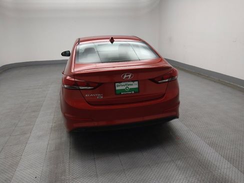 Used 2017 Hyundai Elantra SE image 6