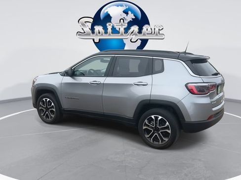 Used 2022 Jeep Compass Limited image 7