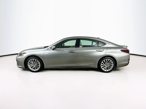 Used 2019 Lexus ES 300h Ultra Luxury FWD image 4